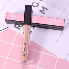 O.TWO.O Radiant Creamy Concealer