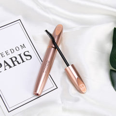 O.TWO.O Instant Fiber Lash Mascara