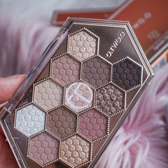 O.TWO.O Honeycomb Eye Shadow Palette