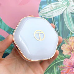 O.TWO.O 2 In 1 Highlighter Powdery Cake