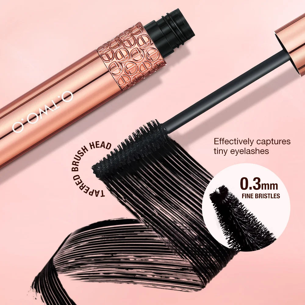 O.TWO.O 5D Mascara