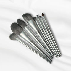 O.TWO.O 8pcs Makeup Brush Set Silver